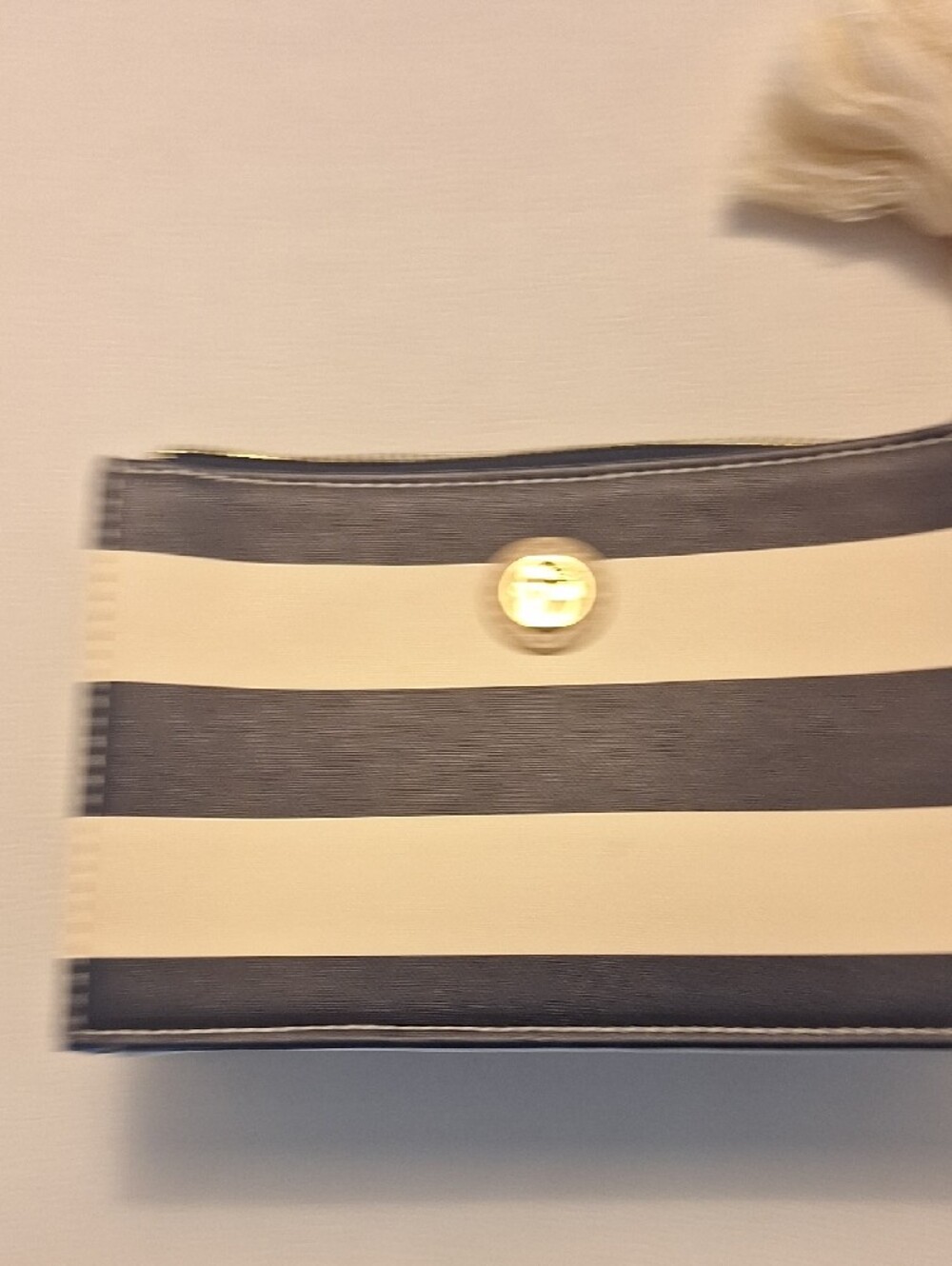 Gorgeous Spartina Striped Navy and White Leather Wristlet Pouch with Tassel - Picture 9 of 11